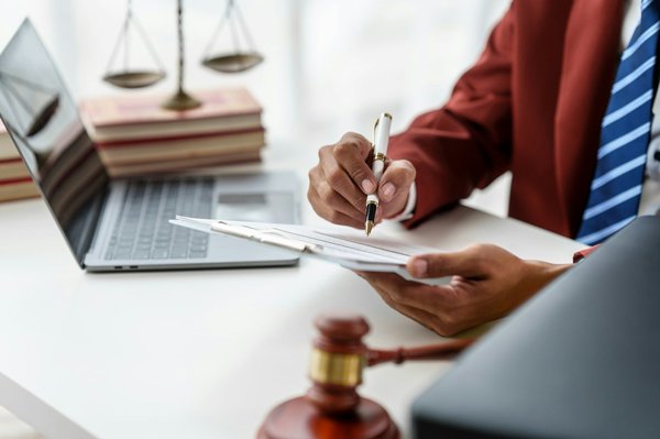 Service d'avocat spécialisé pour la tva : conseils et expertise