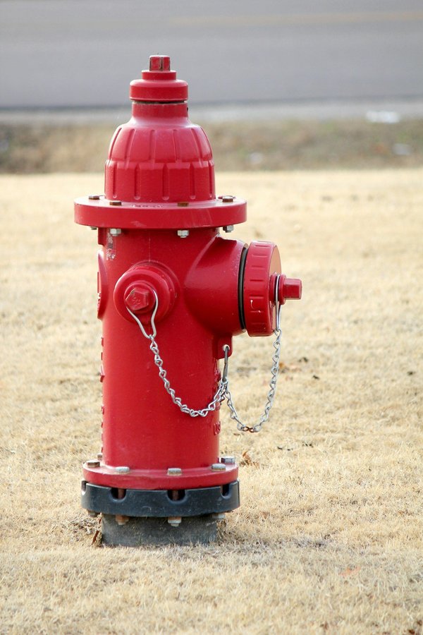 Expertise en installation et maintenance de poteaux incendie